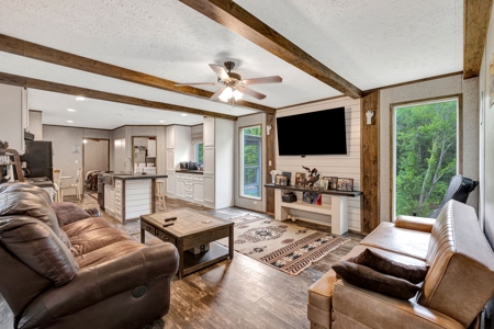 Country Home for Sale in Wayne County, Tennessee - image 8