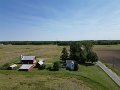 Farm house in Delaware County BGWS - image 9