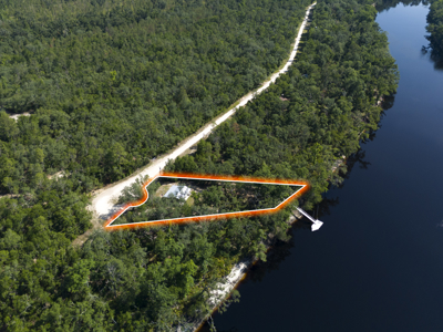 Riverfront Land for Sale in Live Oak, Florida - image 1