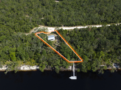 Riverfront Land for Sale in Live Oak, Florida - image 3