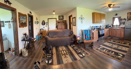 9.41 Acres - 2 bdr, 1 bath Barndominium with Barn & Horse Stalls - image 4