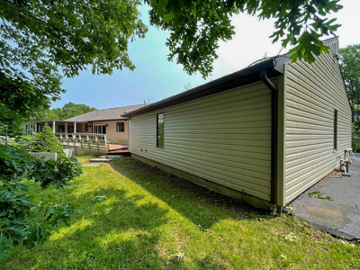 Home For Sale In Wytheville Overlooking Golf Club - image 9