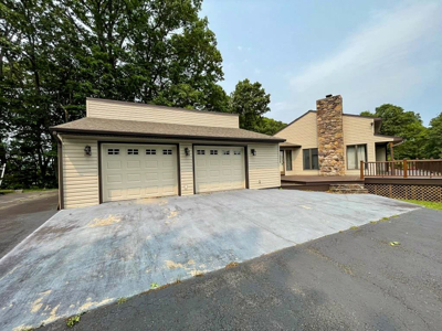 Home For Sale In Wytheville Overlooking Golf Club - image 11