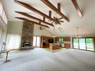 Home For Sale In Wytheville Overlooking Golf Club - image 19