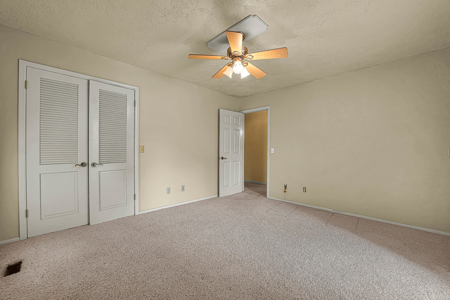 Mid-Century Modern Home & Acreage for Sale, Weatherford, OK - image 33