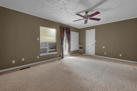 Mid-Century Modern Home & Acreage for Sale, Weatherford, OK - image 19