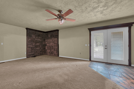 Mid-Century Modern Home & Acreage for Sale, Weatherford, OK - image 7