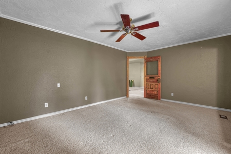 Mid-Century Modern Home & Acreage for Sale, Weatherford, OK - image 18