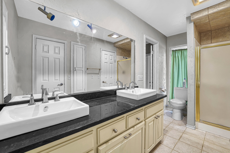 Mid-Century Modern Home & Acreage for Sale, Weatherford, OK - image 20