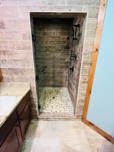 BEAUTIFUL CABIN ON 30 m/l ACRES IN EMINENCE MISSOURI - image 16