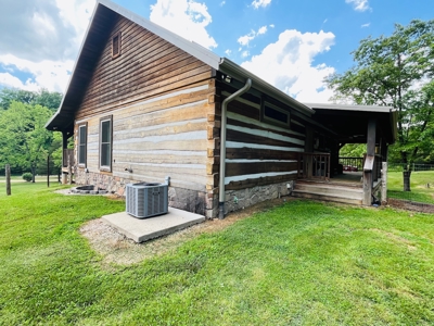 BEAUTIFUL CABIN ON 30 m/l ACRES IN EMINENCE MISSOURI - image 12