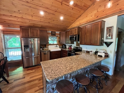 BEAUTIFUL CABIN ON 30 m/l ACRES IN EMINENCE MISSOURI - image 35