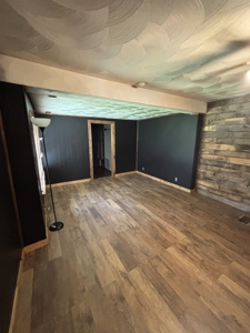 Country Home for Sale in Neosho County, Kansasz - image 29