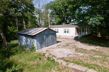 Home on 5 Acres For Sale in DeKalb County, MO - image 2