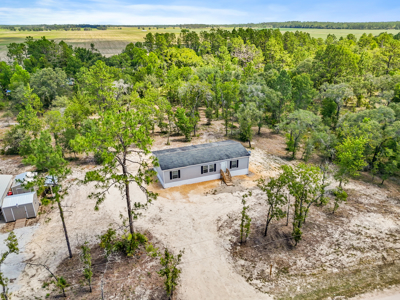 Home For Sale on 1.25 Acres in Levy County! - image 2