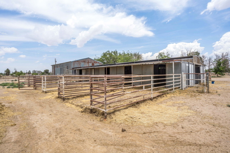 Land for Sale with Horse Facilities and Shop Las Cruces, NM - image 23