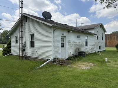 Ranch Home Auction - July 9th @ 6PM - image 5