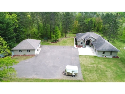 Custom Ranch Home on 5+ Wooded Acres For Sale in Sandstone MN - image 3