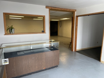 Industrial Flex Space with Apt 4,000 SF in Historic Silver Cliff - image 11