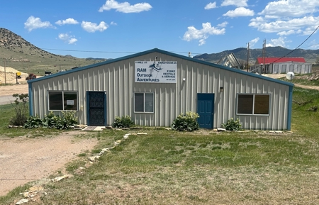 Industrial Flex Space with Apt 4,000 SF in Historic Silver Cliff - image 1