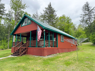 Private Lakefront Cabin Retreat on Upper Pug Lake - image 3