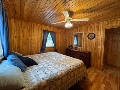 Private Lakefront Cabin Retreat on Upper Pug Lake - image 26