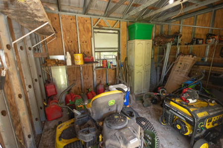 Home For Sale In Fort White Florida On 2 Acres - image 37