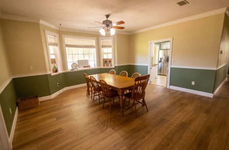 Home For Sale In Fort White Florida On 2 Acres - image 14