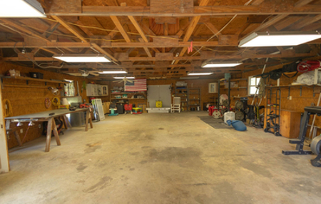 Home For Sale In Fort White Florida On 2 Acres - image 42