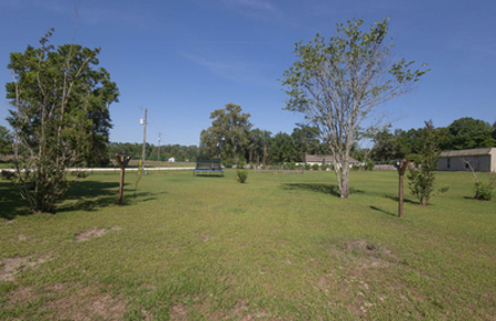 Home For Sale In Fort White Florida On 2 Acres - image 43