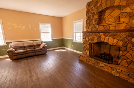 Home For Sale In Fort White Florida On 2 Acres - image 8