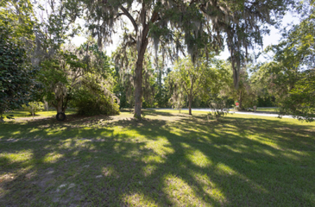 Home For Sale In Fort White Florida On 2 Acres - image 44