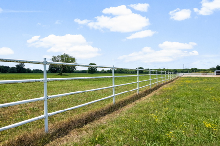 Oklahoma Premier Equestrian Facility For Sale - image 5