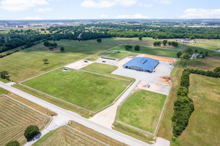 Oklahoma Premier Equestrian Facility For Sale - image 8