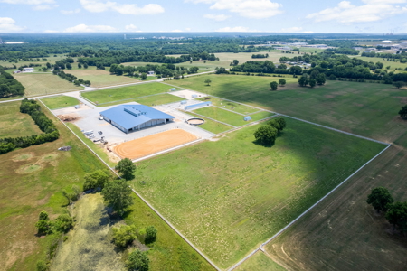 Oklahoma Premier Equestrian Facility For Sale - image 2