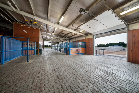 Oklahoma Premier Equestrian Facility For Sale - image 26