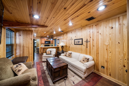 Oklahoma Premier Equestrian Facility For Sale - image 34