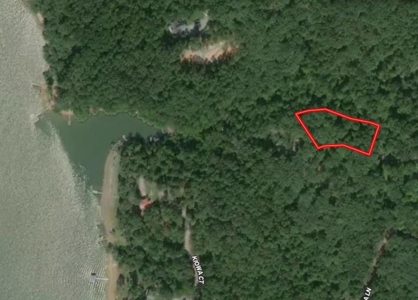 1-Acre Hilltop Retreat Near Clarksville, VA - Walk to Water! - image 1