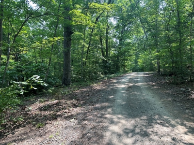 1-Acre Hilltop Retreat Near Clarksville, VA - Walk to Water! - image 5