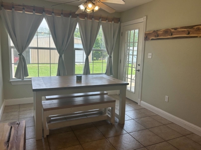 Home Near Hugo Lake for Sale in Hugo, Oklahoma - image 6