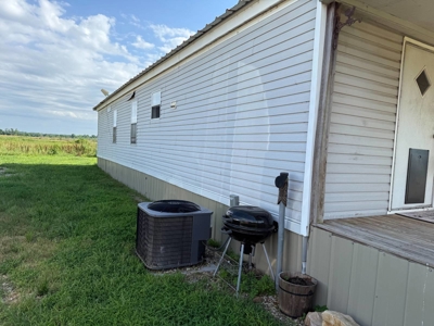 Country Home for Sale in Hugo, Oklahoma - image 17