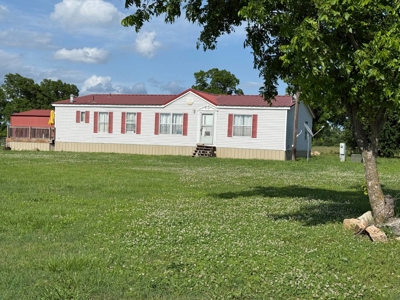 Country Home for Sale in Hugo, Oklahoma - image 1