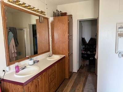Country Home for Sale in Hugo, Oklahoma - image 11