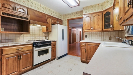 Ranch Style Home in the Heart of Springfield, Missouri - image 9