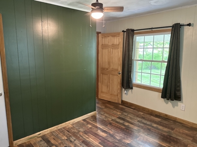 Cottage Home for Sale in Max Meadows VA - image 19