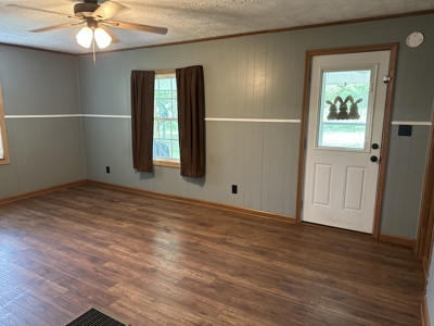 Cottage Home for Sale in Max Meadows VA - image 7