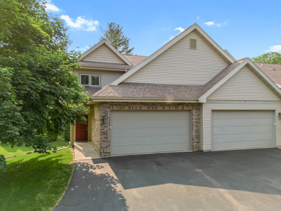 2-Bedroom Townhouse-Style Condo in the Village of Merrimac WI - image 2