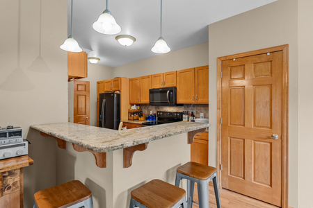 2-Bedroom Townhouse-Style Condo in the Village of Merrimac WI - image 11