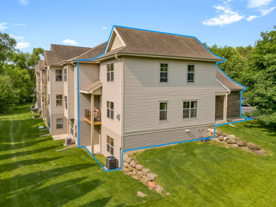 2-Bedroom Townhouse-Style Condo in the Village of Merrimac WI - image 32