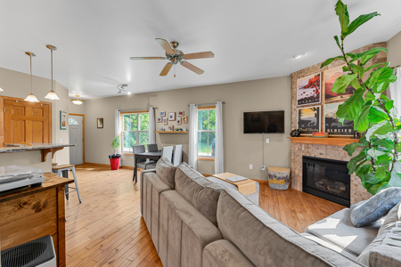 2-Bedroom Townhouse-Style Condo in the Village of Merrimac WI - image 8